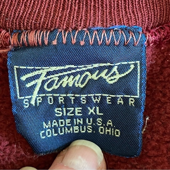 Vintage ARIZONA Sweatshirt Adult XL Maroon Embroidered Famous Sportswear USA - Picture 4 of 7